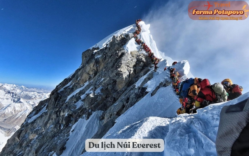 Du lịch Núi Everest - Khám Phá Nóc Nhà Thế Giới Nơi Khát Vọng Bay Cao