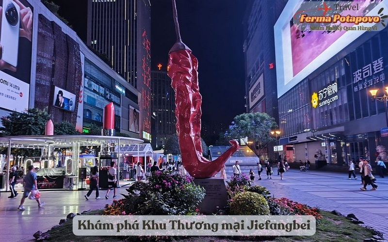 Những trải nghiệm mua sắm đa dạng tại Trung tâm Thương mại Jiefangbei